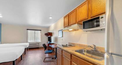 Extended Stay America Select Suites - Colorado Springs - Airport