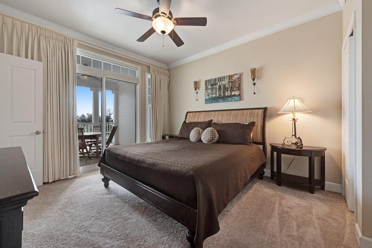 House, Multiple Beds (Apartment) | 1 bedroom, blackout drapes, iron/ironing board, free WiFi