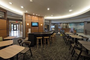 Free continental breakfast - Springhill Suites by Marriott Ridgecrest (Ridgecrest)