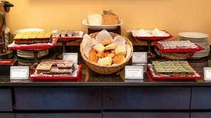 Daily buffet breakfast for a fee