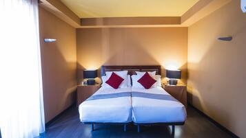 Economy kamer, 1 twee- of 2 eenpersoonsbedden | Geluiddichte muren, gratis wifi