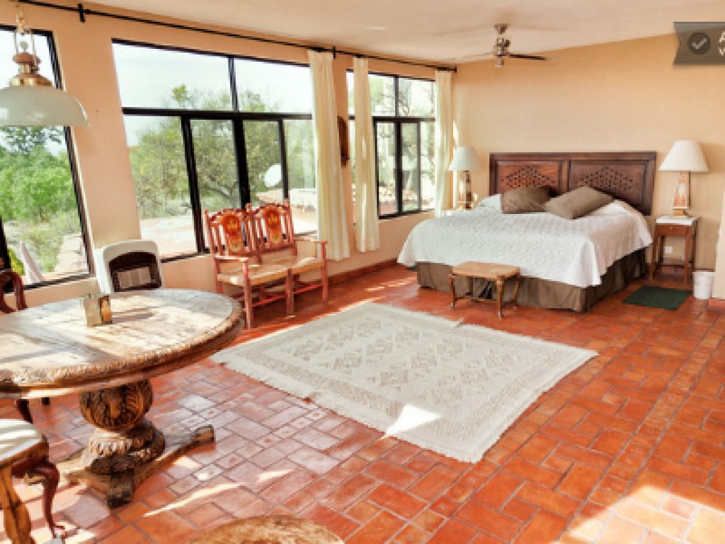 superior house, ensuite, city view (casa nancy) | premium bedding, individually decorated, individually furnished