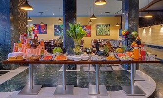 Daily buffet breakfast (INR 500 per person)