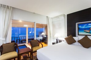 Beach Front Pool Villa | Minibar, in-room safe, blackout curtains, iron/ironing board