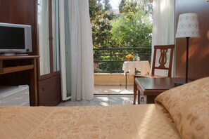 Single Room | In-room safe, desk, iron/ironing board, free WiFi - Hotel Antico Acquedotto (Rome)