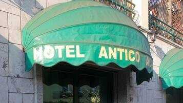 Lối vào nơi lưu trú