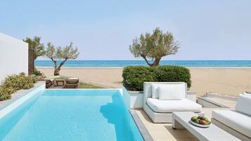 Näkymä rannalle/valtamerelle