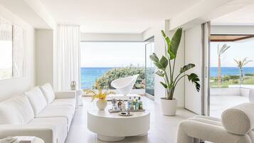 Minibar, in-room safe, blackout curtains, iron/ironing board