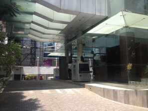 Entrada de la propiedad