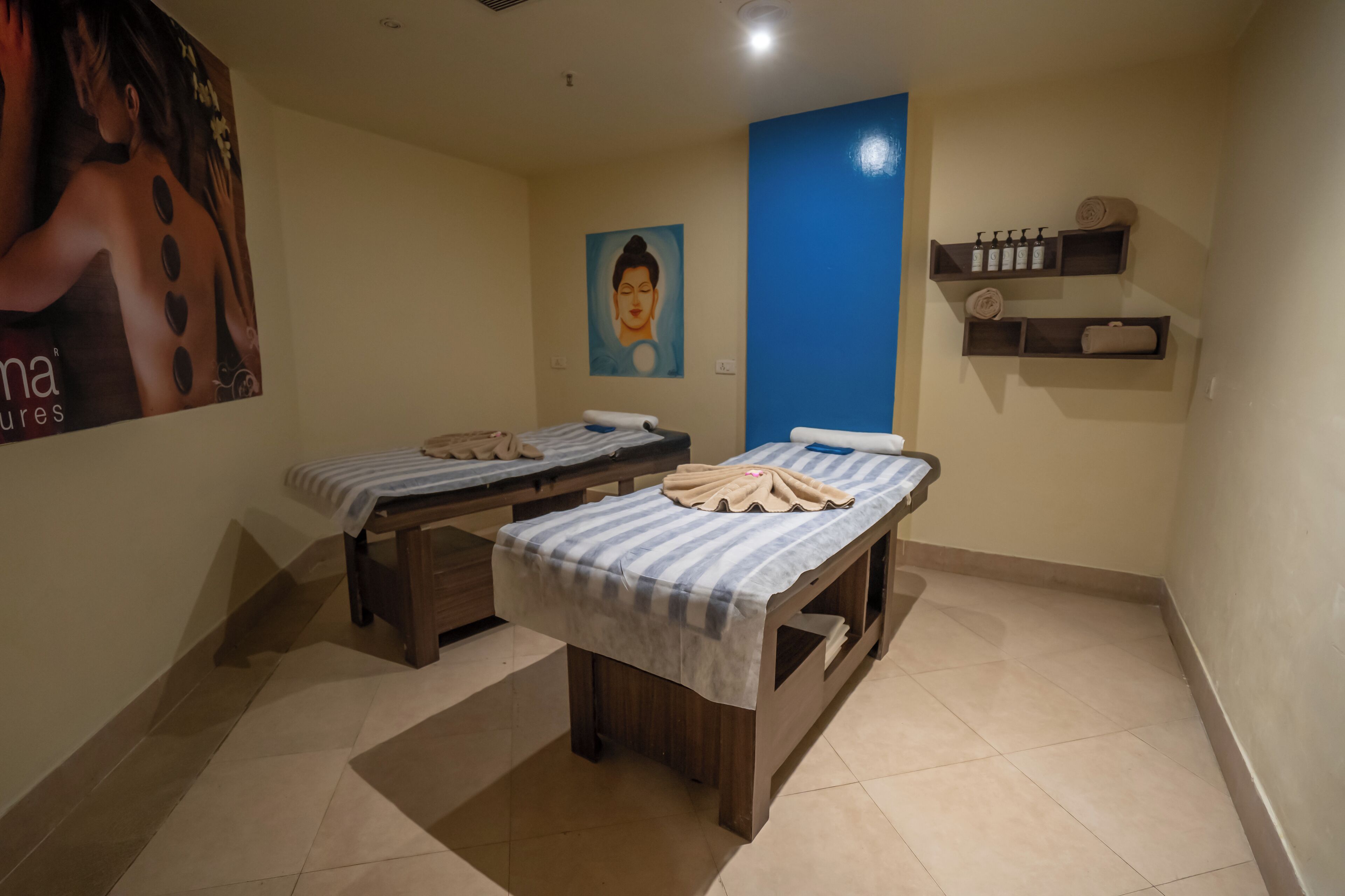 Massage/treatment rooms