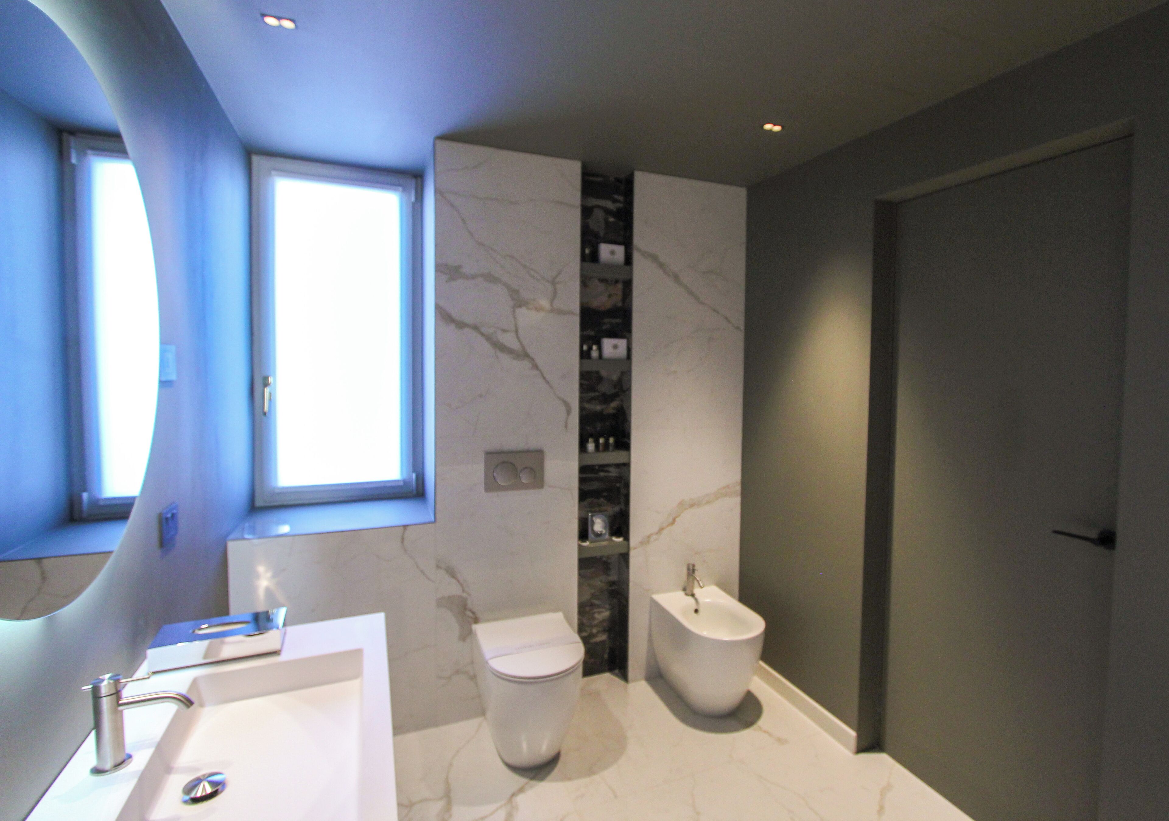 Photo - Ambassador Palace Hotel