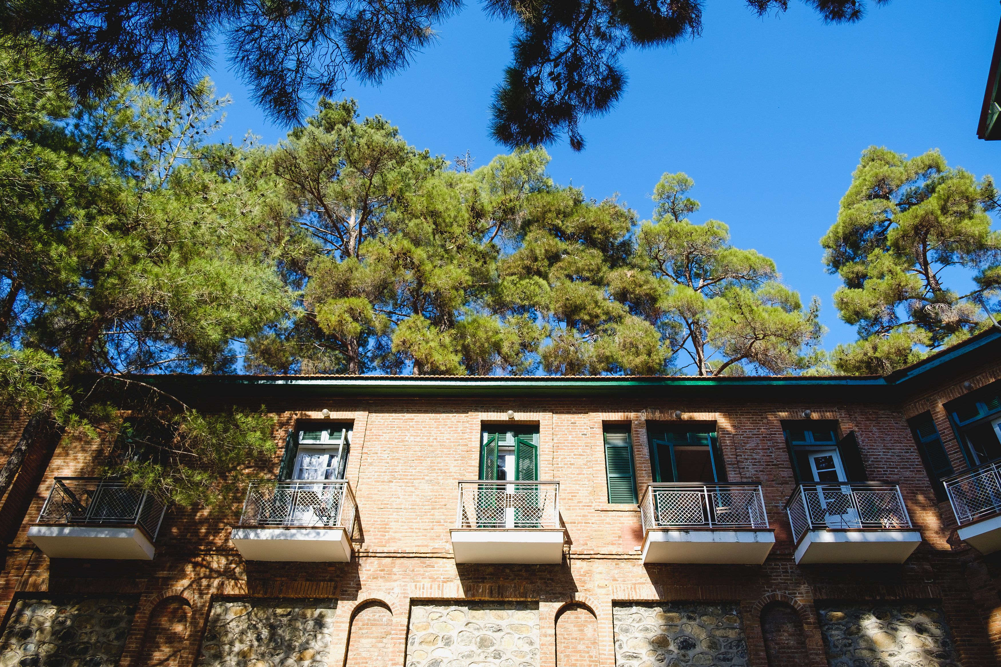 Mặt tiền nơi lưu trú