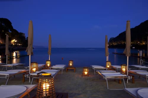Praia particular, guarda-sóis