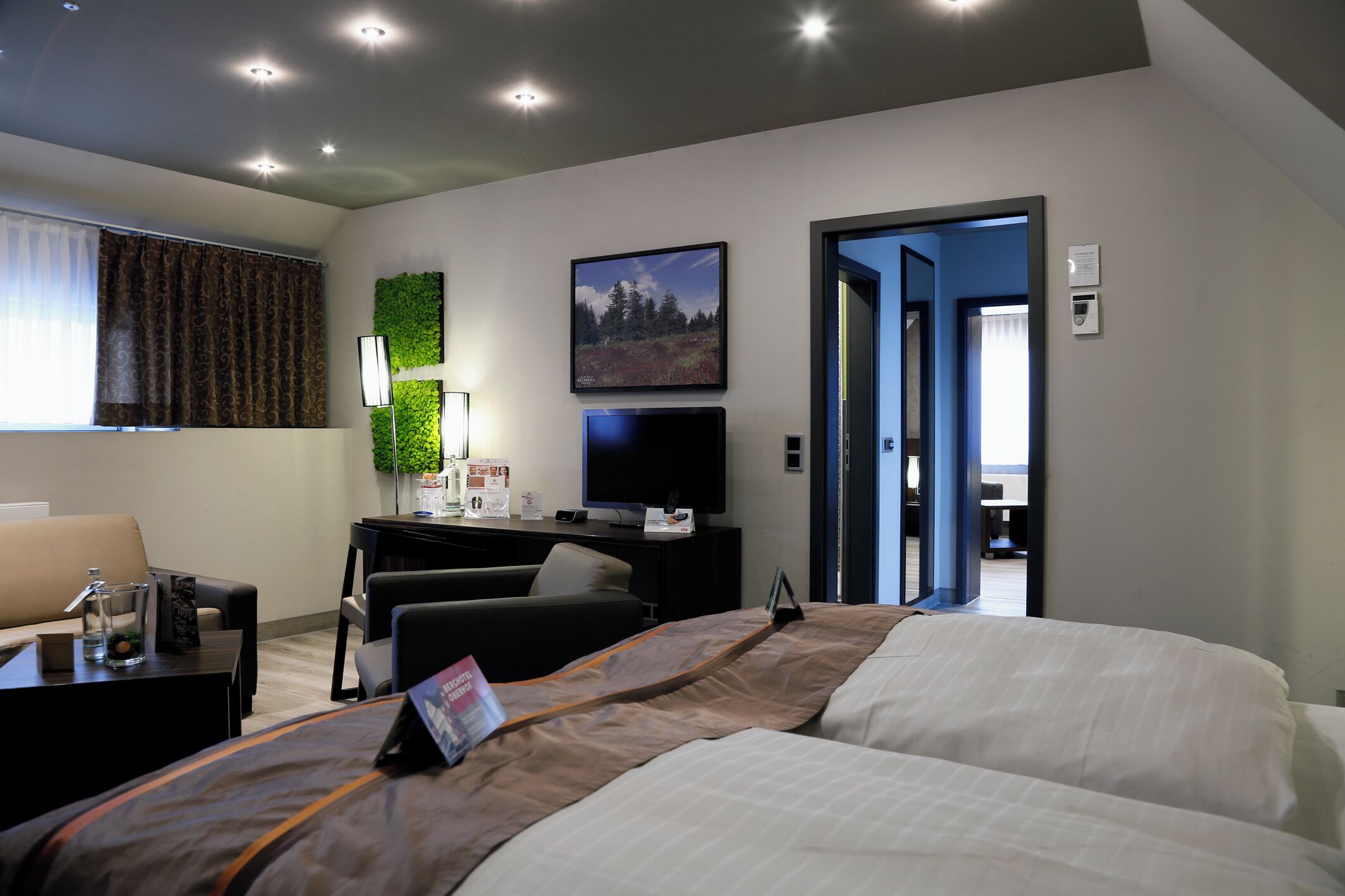 Classic Apartment | Premium bedding, down duvets, in-room safe, blackout curtains