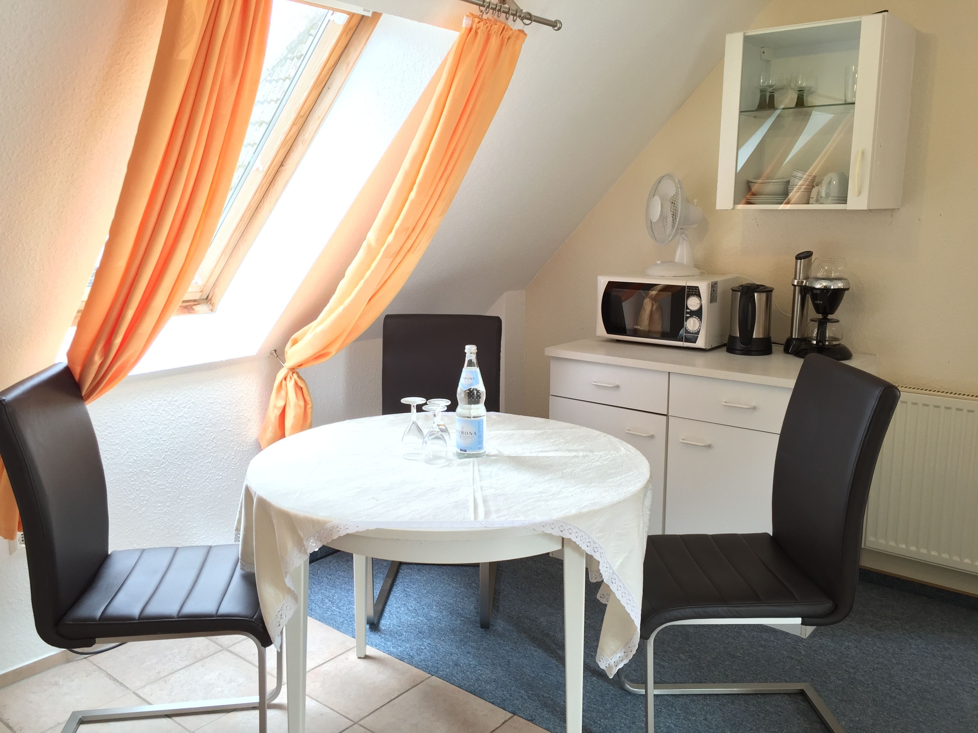 Apartment, 2 Schlafzimmer | Minibar, Zimmersafe, Bügeleisen/Bügelbrett, Babybetten