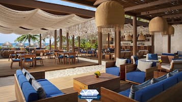 8 nhà hàng, phục vụ bữa tối, món ăn Mexico