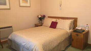 10 chambres, décoration personnalisée, ameublement personnalisé, bureau