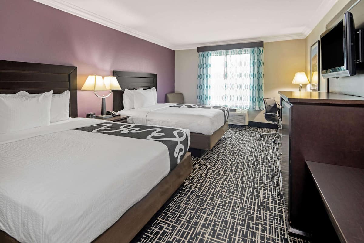 Standard Room, 2 Queen Beds, Non Smoking | Premium bedding, pillowtop beds, desk, laptop workspace