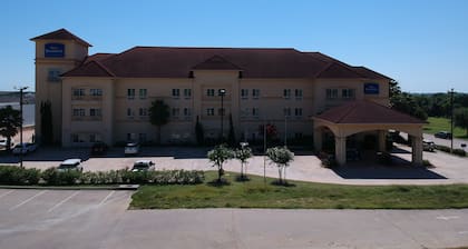 Baymont by Wyndham Brenham