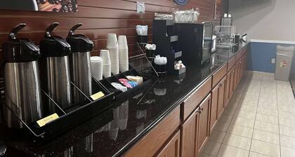 Baymont by Wyndham Brenham