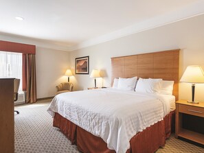 Habitación estándar, 1 cama de matrimonio grande | Ropa de cama de alta calidad y decoración individual