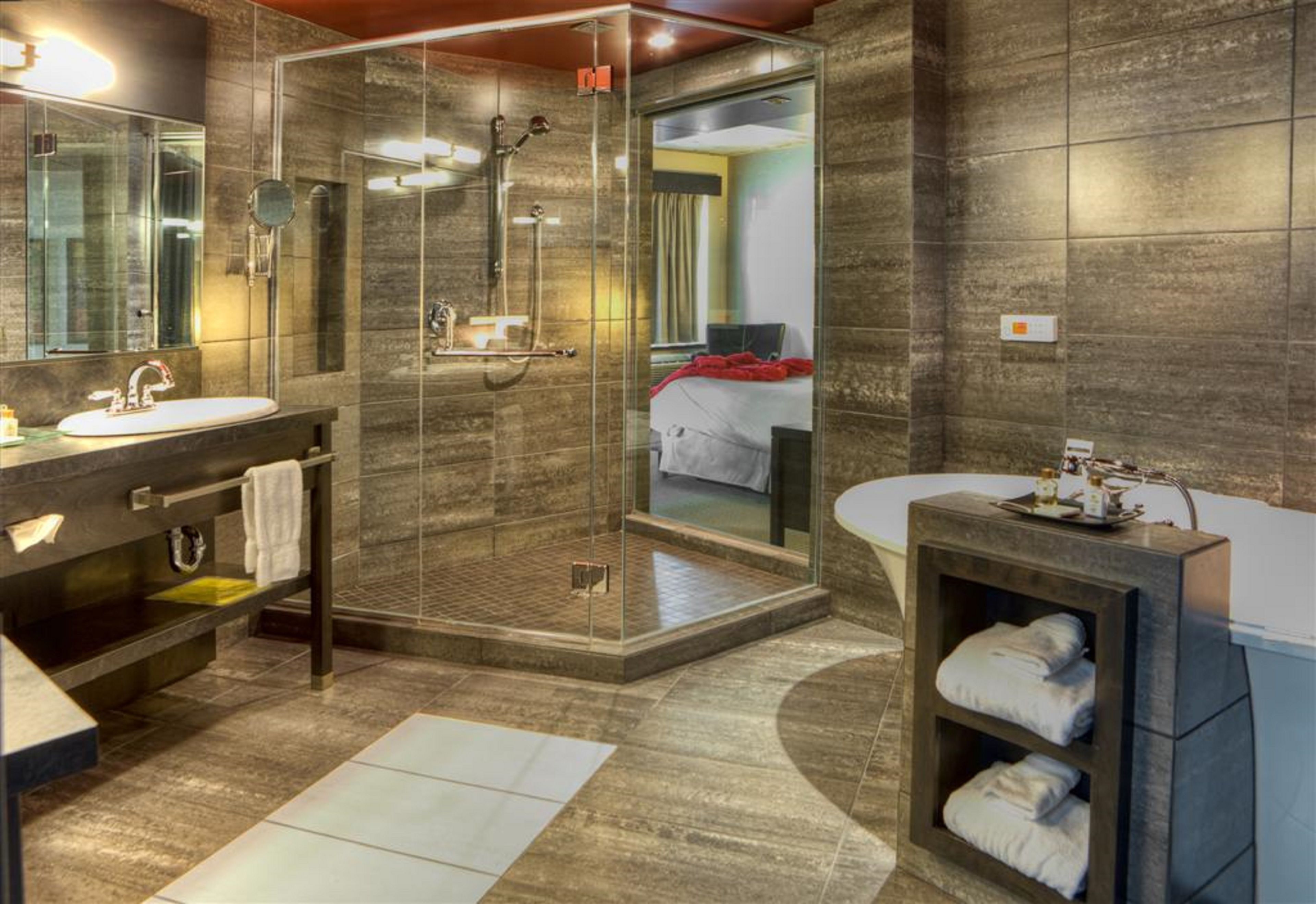 presidential suite, 1 king bed | bathroom | hair dryer, towels, soap, shampoo