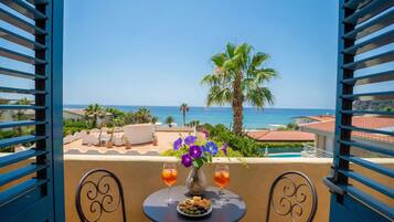 Suite, 2 Schlafzimmer, Meerblick | Blick auf das Wasser