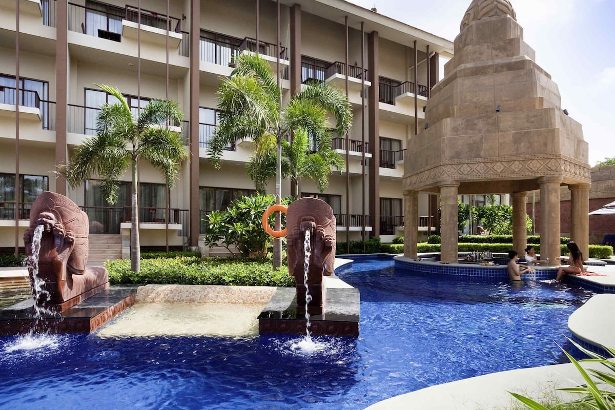 Family Room, 2 Bedrooms, Pool View | 1 bedroom, in-room safe, desk, laptop workspace