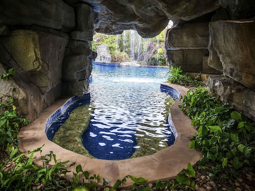 三亞亞龍灣鉑爾曼別墅度假酒店