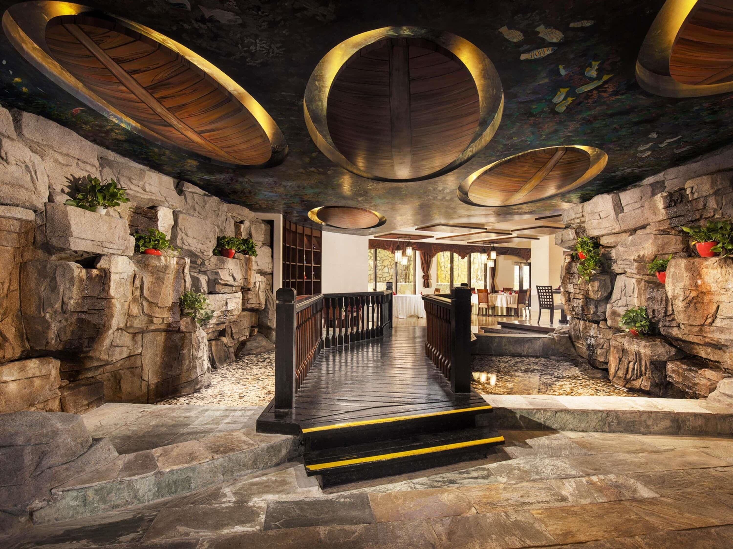 3 restaurants servant le petit déjeuner, spécialités Cuisine chinoise