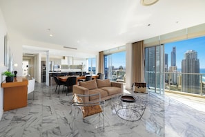  3 Bedroom Penthouse | Living area