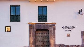 Fachada de la propiedad