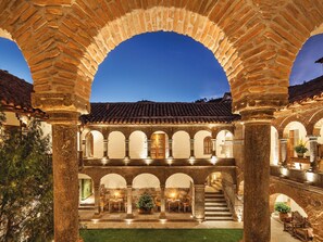 Courtyard - Inkaterra La Casona - Relais & Chateaux (Cusco)