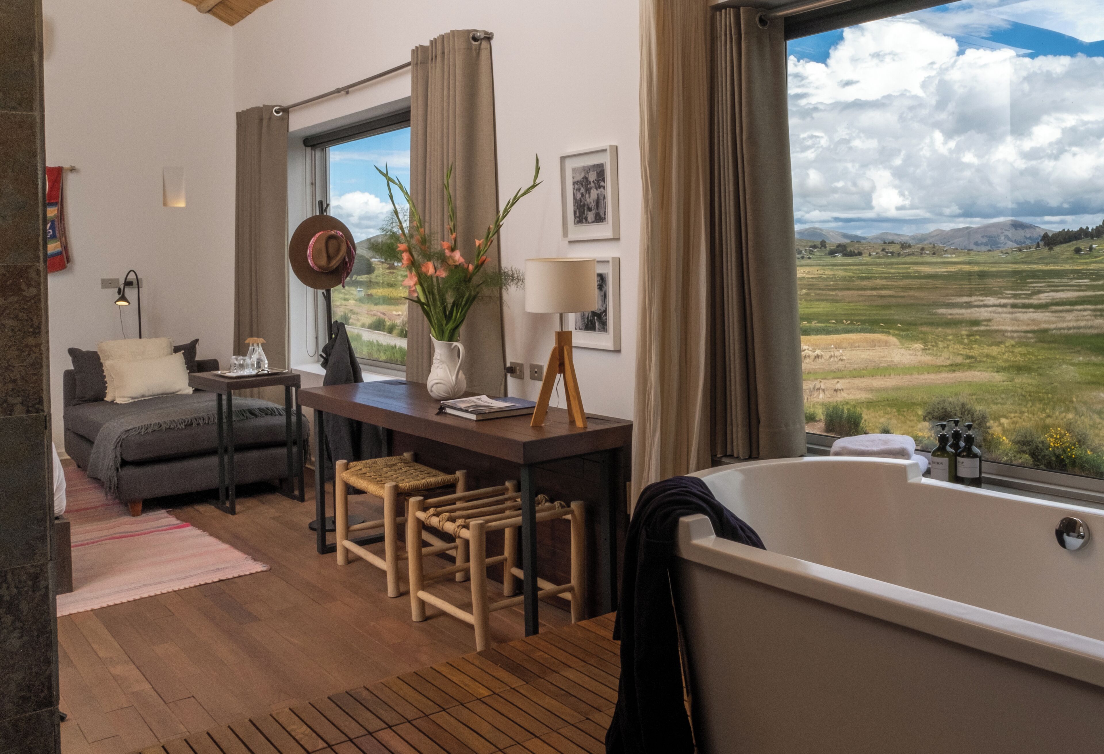 ルーム (Dusk) | 羽毛の掛け布団、ミニバー、セーフティボックス (室内)、客室ごとに異なる装飾