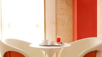 Tripla Superior | Minibar, una cassaforte in camera, tende oscuranti, insonorizzazione