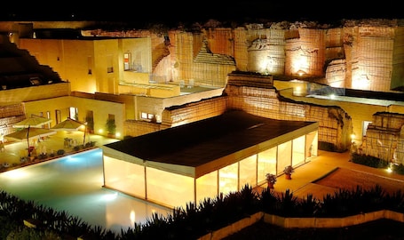 Exterior. Cave Bianche Hotel