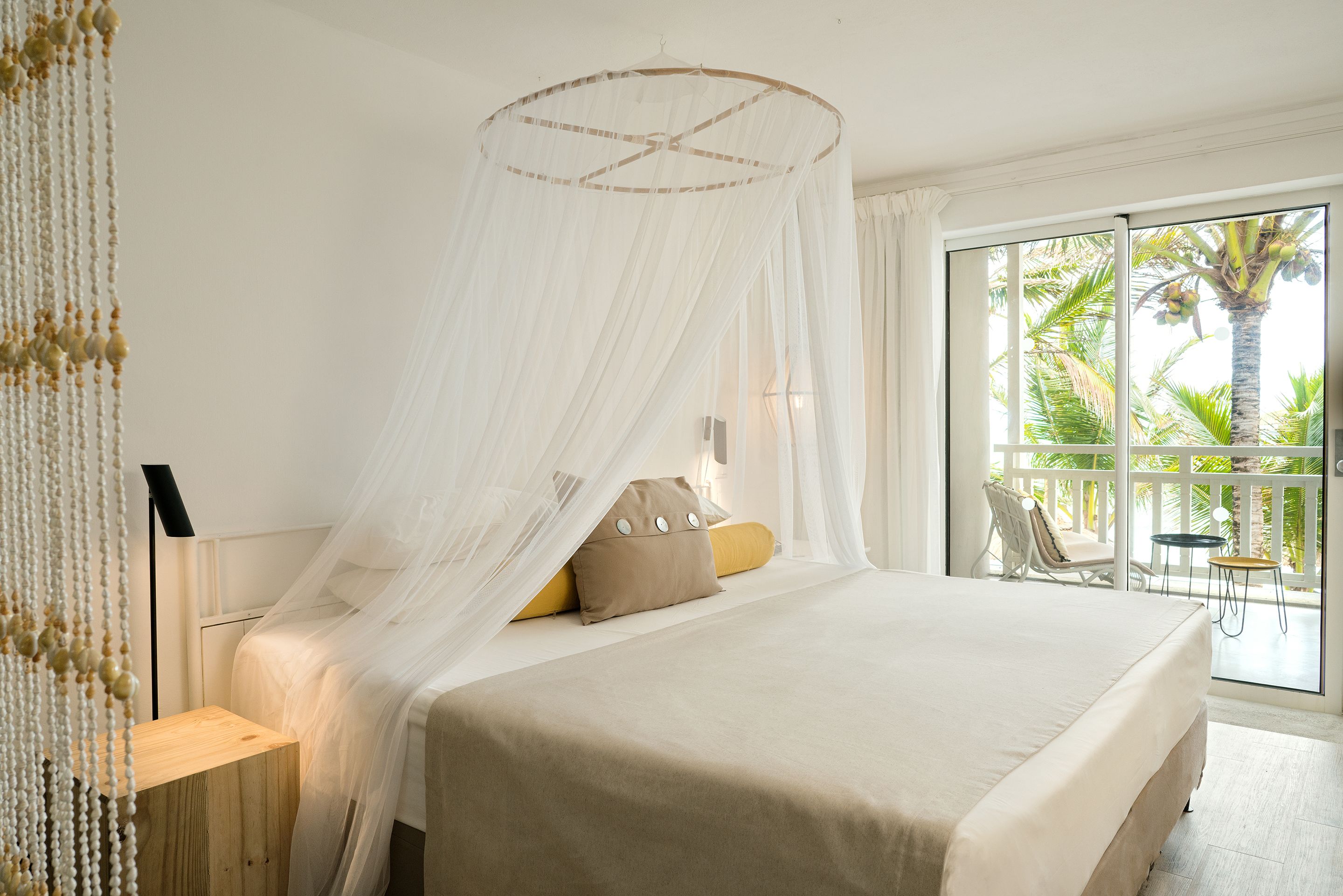 Tropical Attitude - Adults only