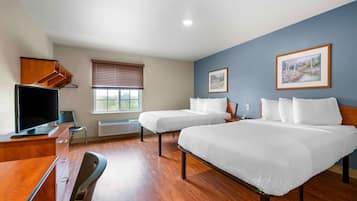 Standard Studio, Non Smoking, Refrigerator & Microwave | Desk, laptop workspace, iron/ironing board, free WiFi