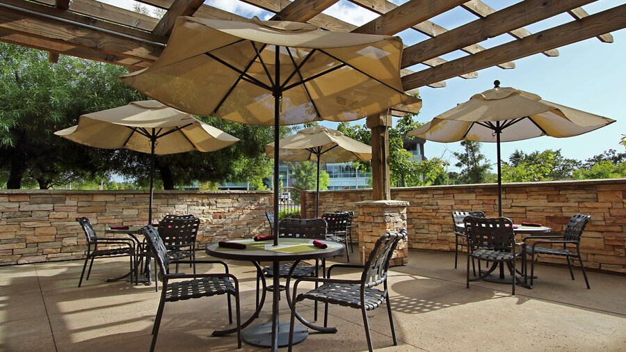 Hilton Garden Inn Sonoma County Airport