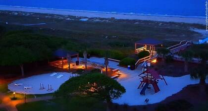 Seawatch at Island Club