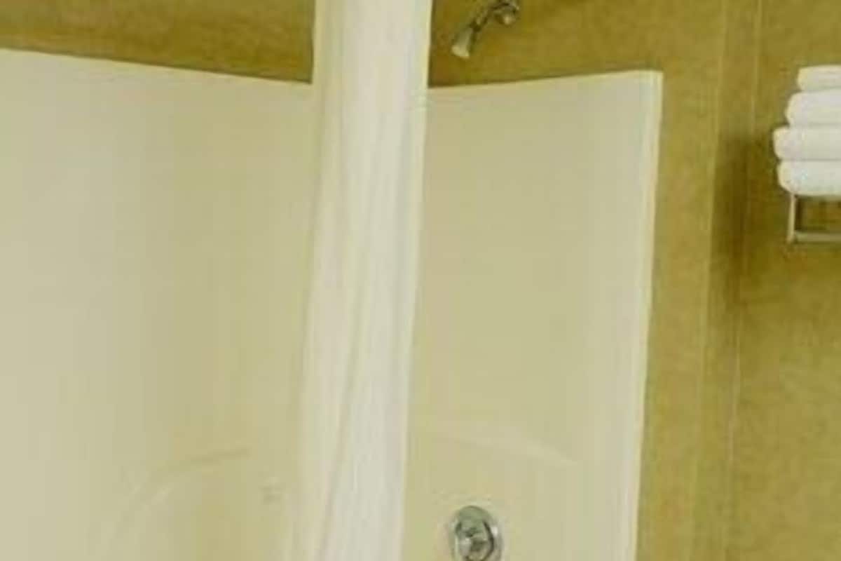 Bathroom | Shower, free toiletries, hair dryer, towels