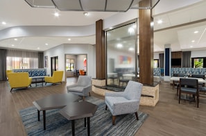 Interior - Comfort Suites Lexington (Lexington)