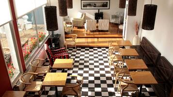 Free daily breakfast