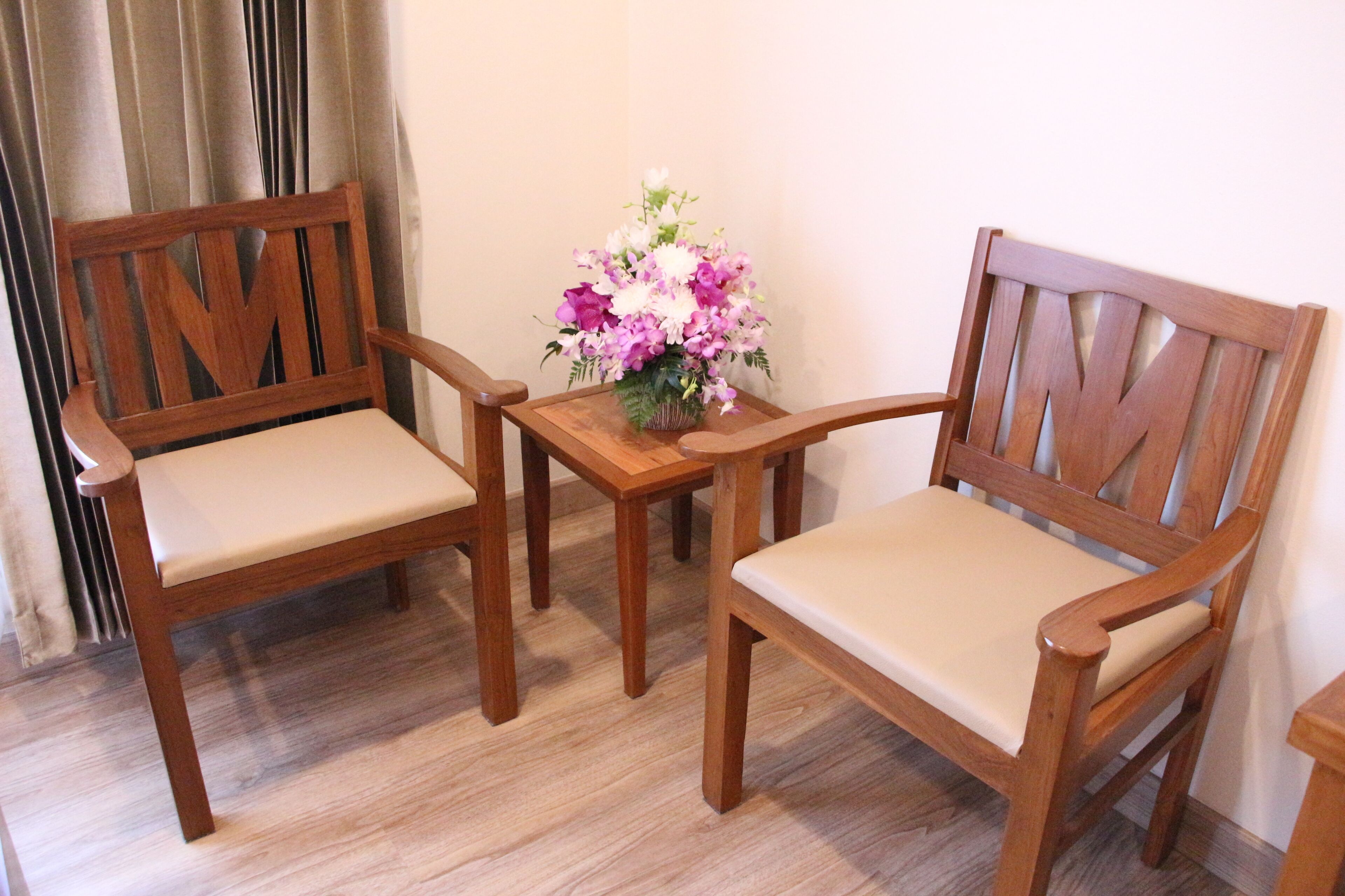 standard double or twin room, garden view | 1 bedroom, in-room safe, individually decorated, individually furnished