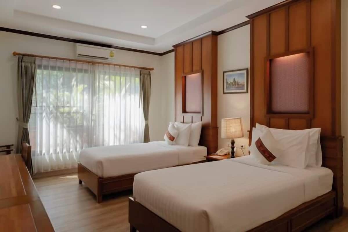 1 bedroom, in-room safe, individually decorated, individually furnished