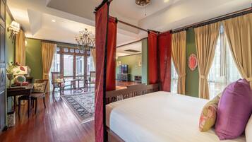 Puripunn Grand Suite | Roupas de cama premium, frigobar, cofres nos quartos, escrivaninha