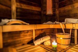 Sauna, bagno turco, massaggi