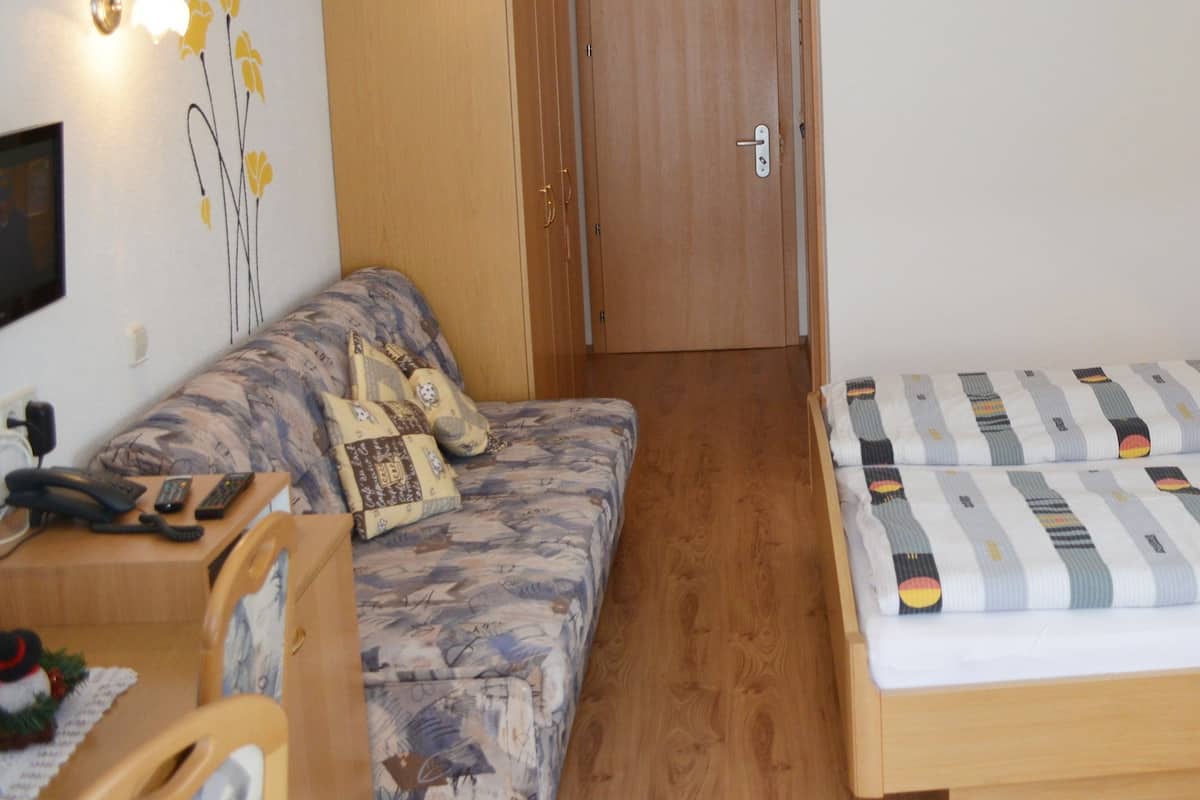 In-room safe, desk, cribs/infant beds, free WiFi