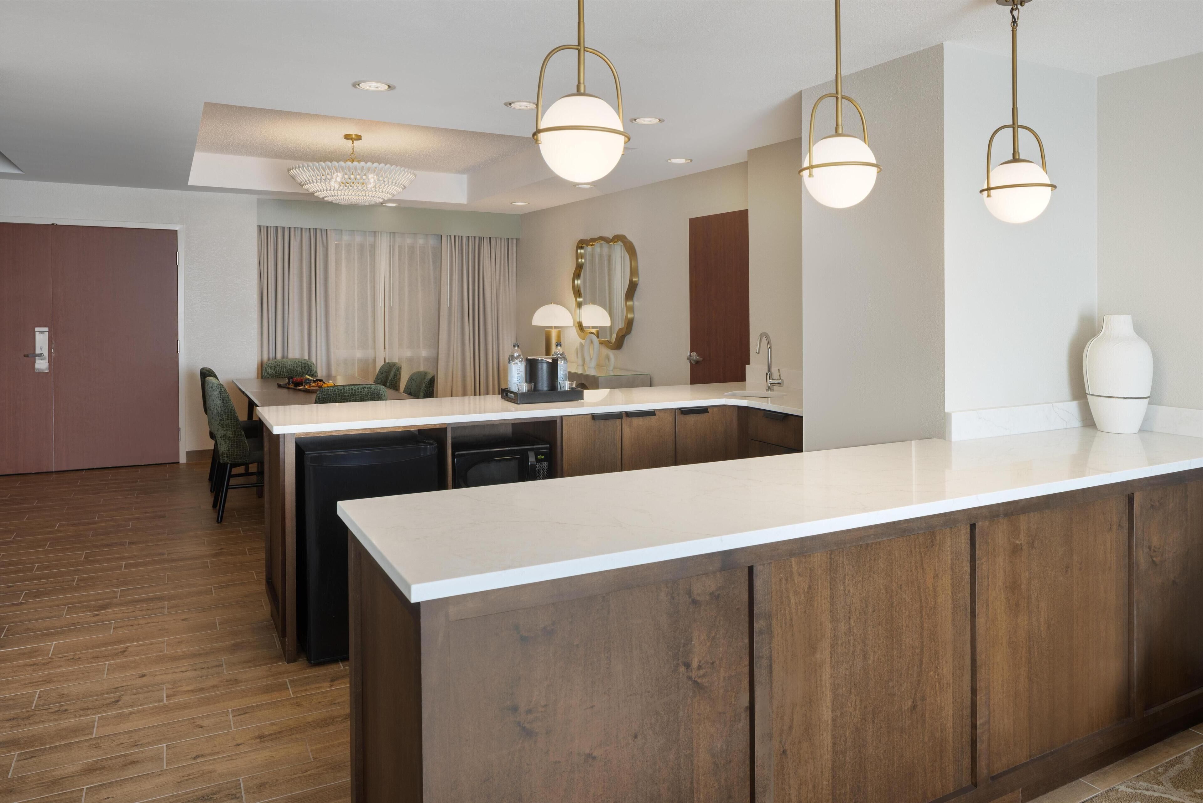 Suite, Accessible, Non Smoking | Private kitchen | Fridge, microwave, coffee/tea maker