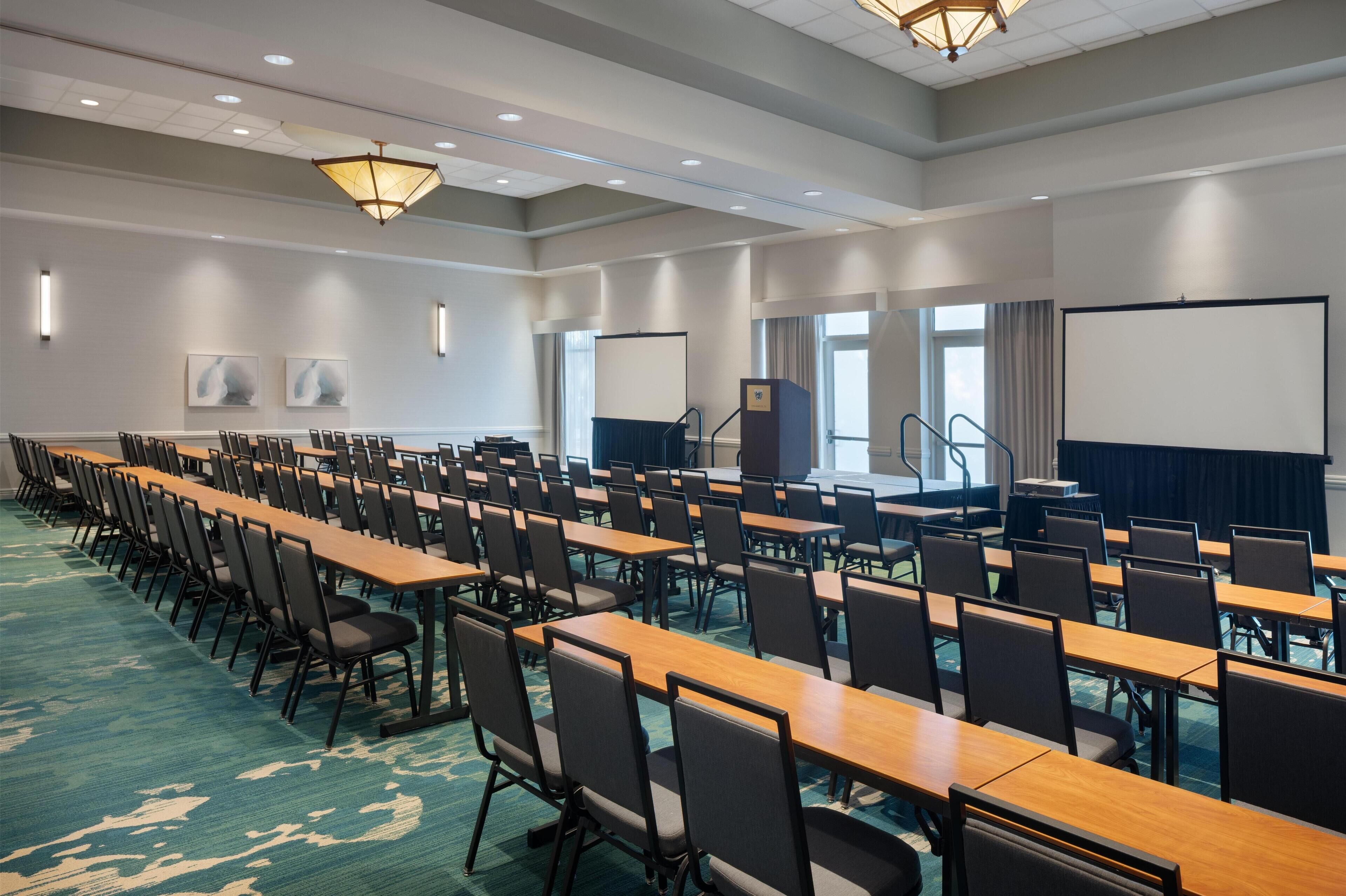 Photo - Embassy Suites San Marcos Hotel Conference Center